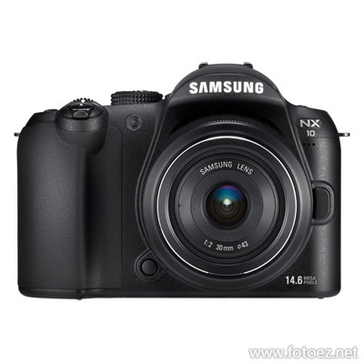Samsung NX10 DSLR