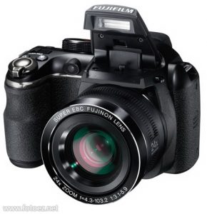 Fujifilm FinePix S4200